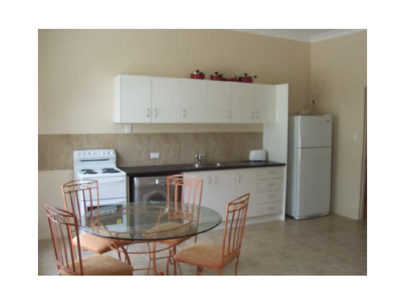 4 Osborne Court, Loganholme QLD 4129