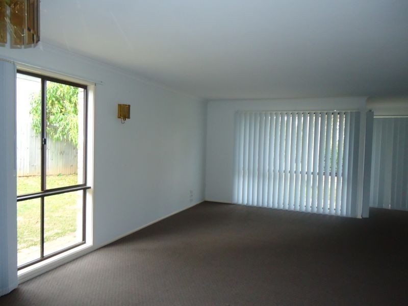 12 Beauty Point Drive, Robina QLD 4226