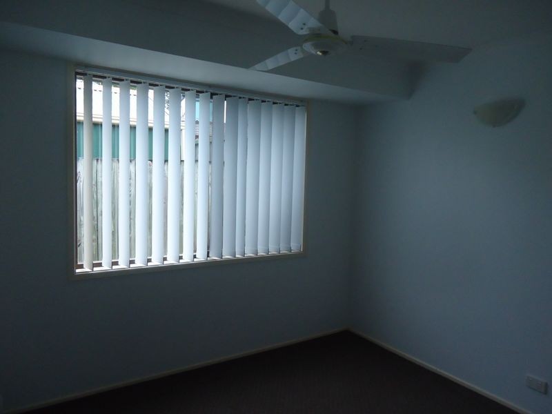 12 Beauty Point Drive, Robina QLD 4226