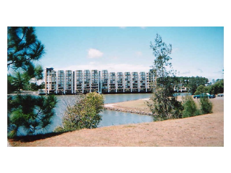 105/25 Lake Orr Drive, Varsity Lakes QLD 4227