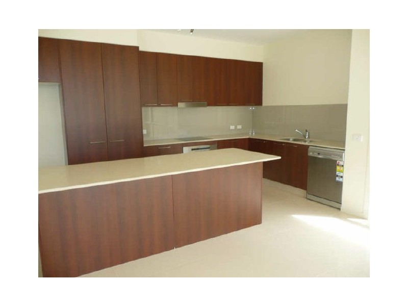 12/145 ‘Inner Circle’ Palm Meadows Dr, Carrara QLD 4211