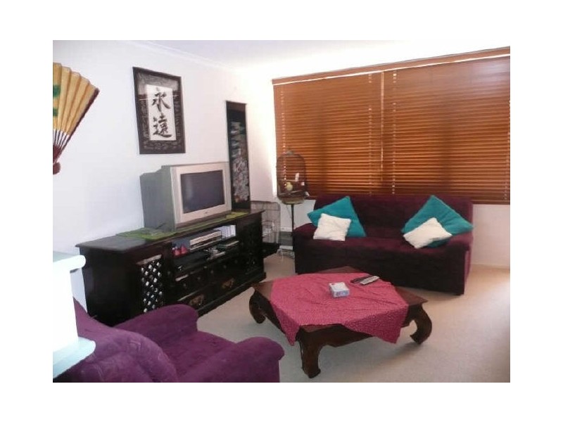 2/49 Connor Street, Burleigh Heads QLD 4220