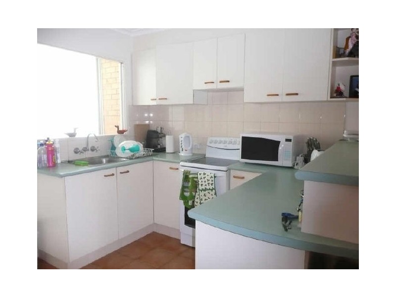 2/49 Connor Street, Burleigh Heads QLD 4220