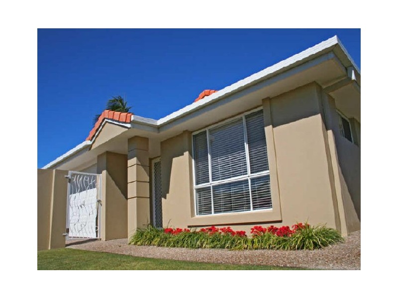 18 Nuthatch Street, Burleigh Waters QLD 4220