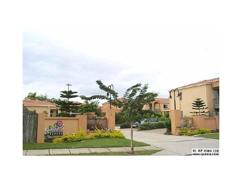 30/1 Warbler Parade, Varsity Lakes QLD 4227