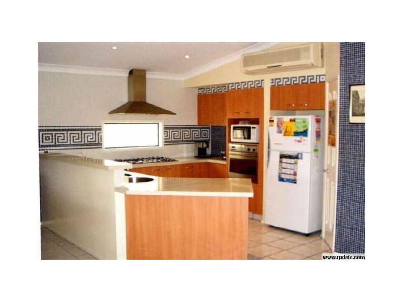 134 Dunlin Drive, Burleigh Waters QLD 4220