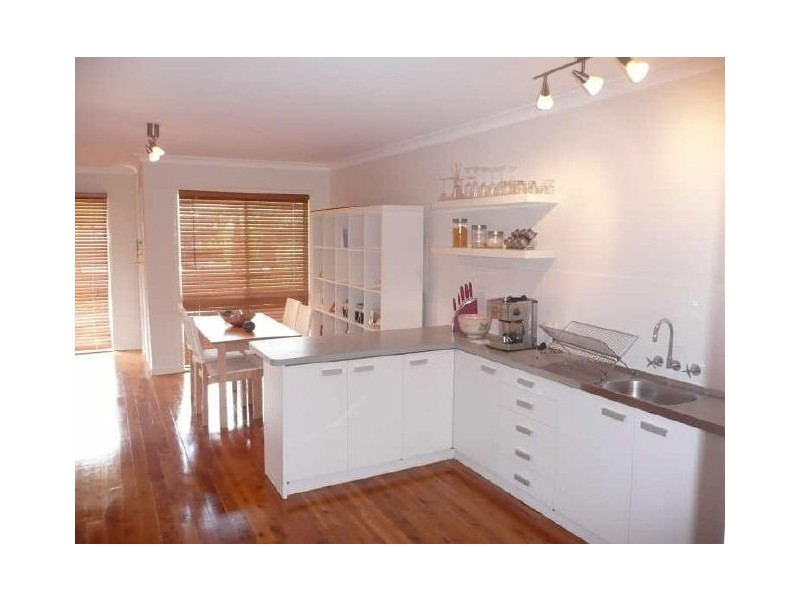 4/22 Bullimah Avenue, Burleigh Heads QLD 4220