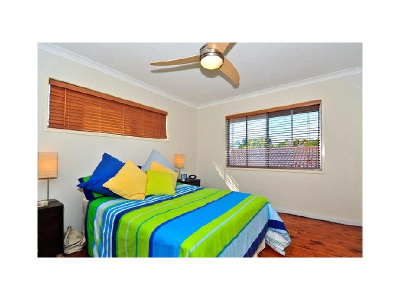 4/22 Bullimah Avenue, Burleigh Heads QLD 4220