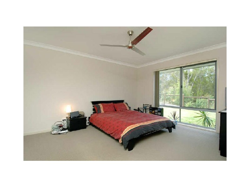 12 Peregrine Street, Reedy Creek QLD 4227