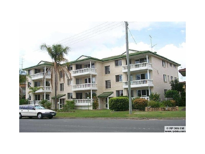 7/4 Murlong Crescent, Palm Beach QLD 4221