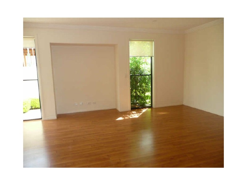 10/145 ‘Inner Circle’ Palm Meadows Dr, Carrara QLD 4211