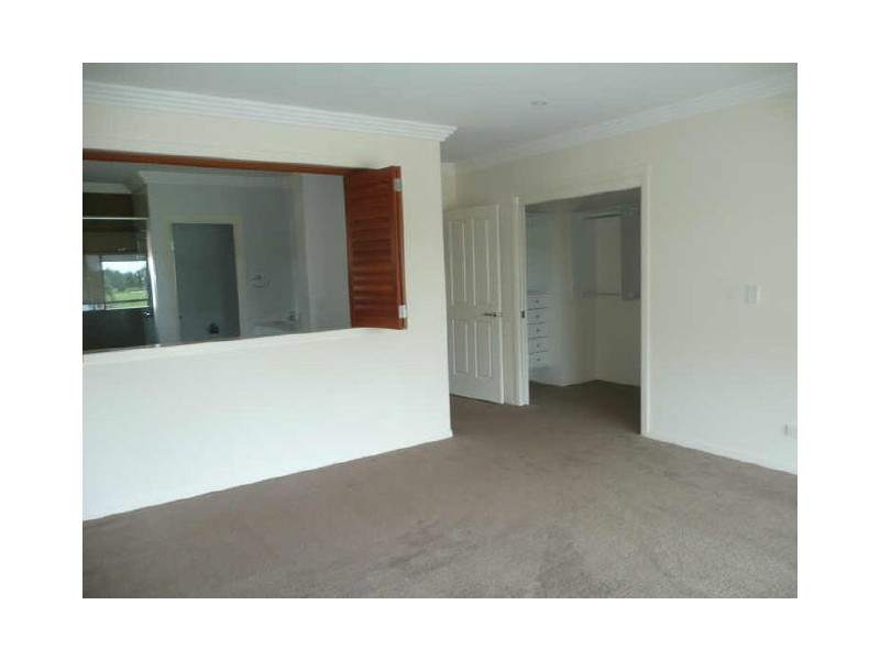 10/145 ‘Inner Circle’ Palm Meadows Dr, Carrara QLD 4211