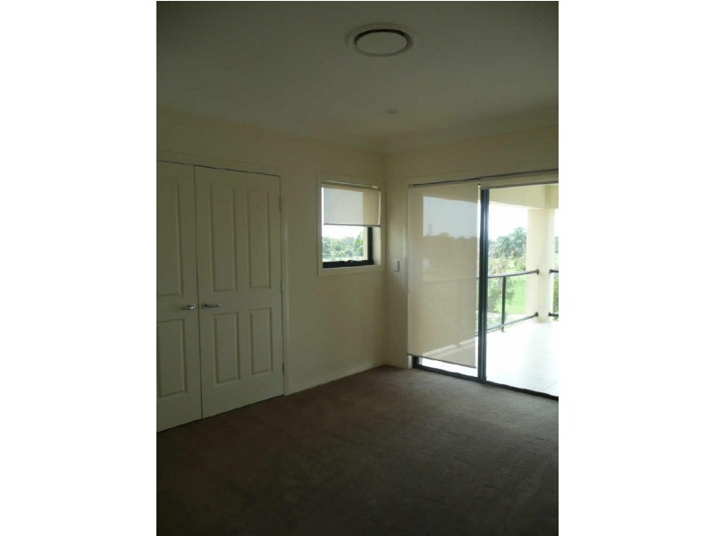 10/145 ‘Inner Circle’ Palm Meadows Dr, Carrara QLD 4211