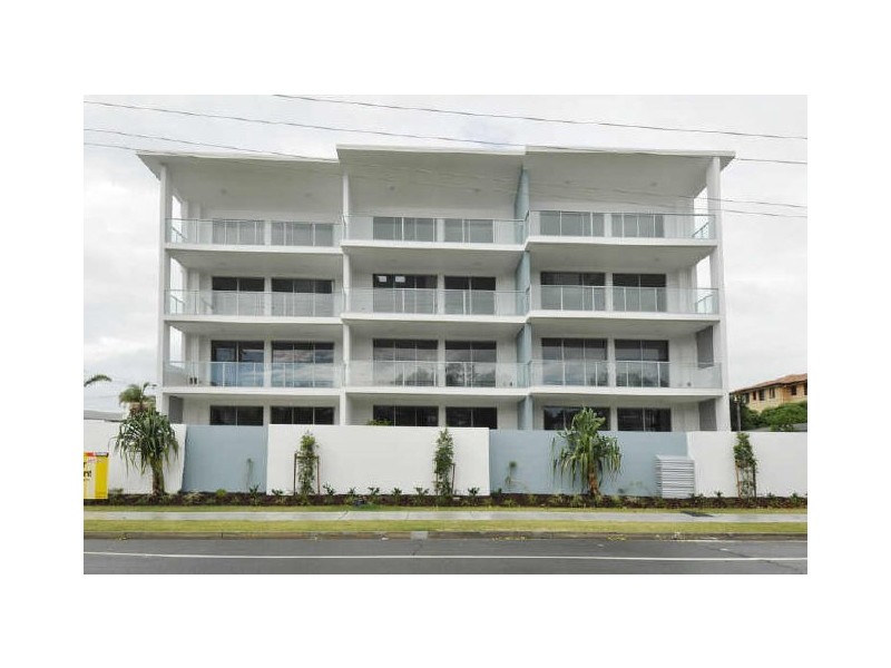 3/10 Tallebudgera Drive, Palm Beach QLD 4221