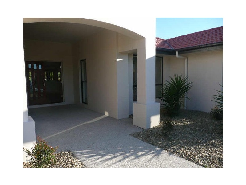 Palm Meadows Drive, Carrara QLD 4211