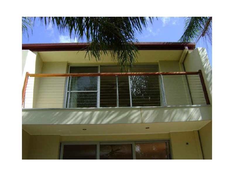 1/34 Sunbird Street, Burleigh Waters QLD 4220