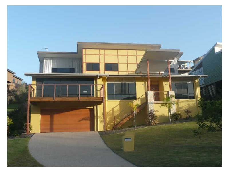 11 Molonglo Close, Reedy Creek QLD 4227