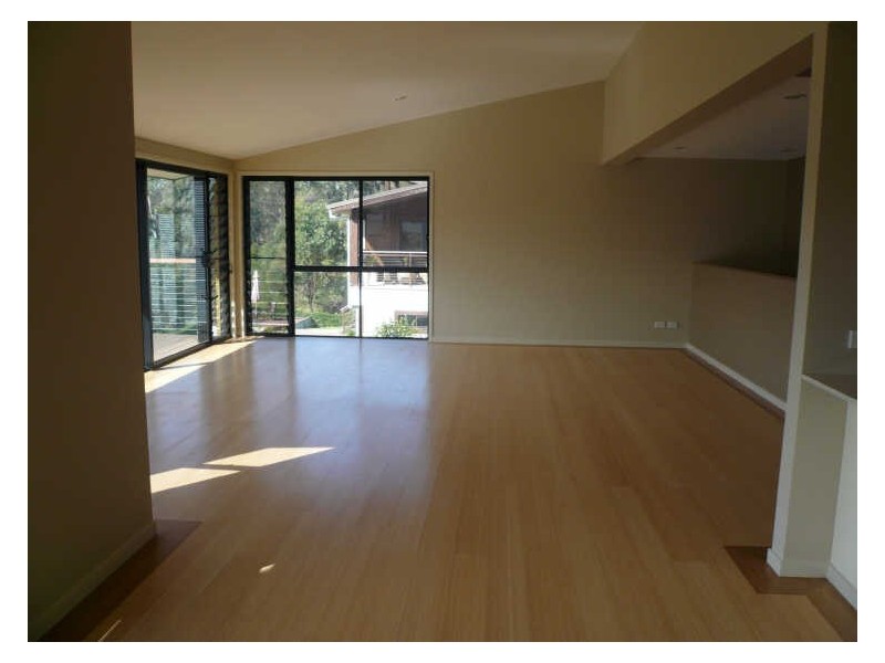 11 Molonglo Close, Reedy Creek QLD 4227