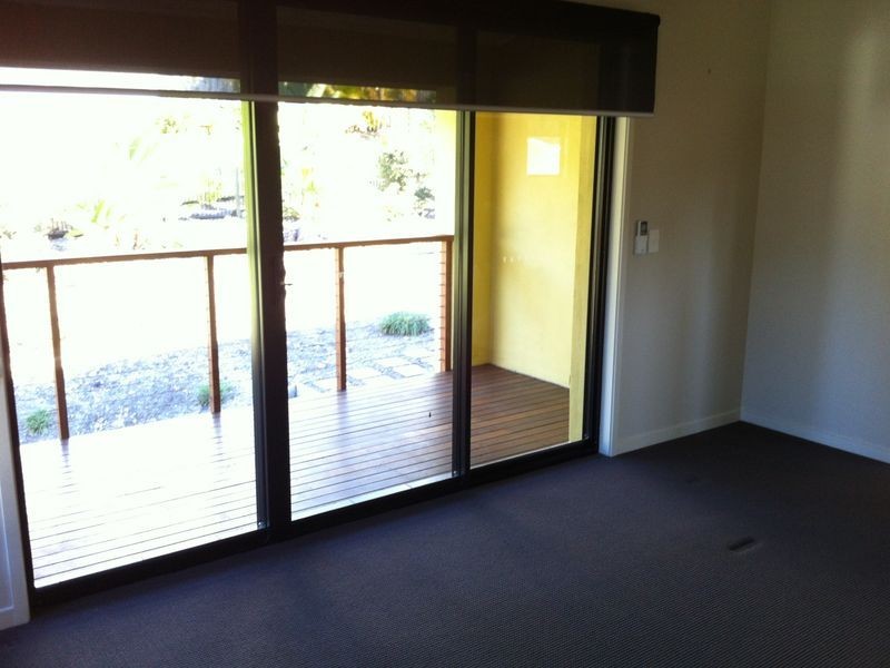 11 Molonglo Close, Reedy Creek QLD 4227