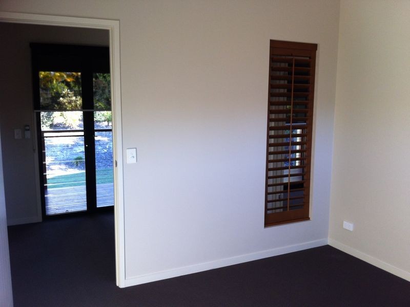 11 Molonglo Close, Reedy Creek QLD 4227