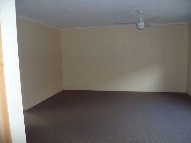 2/16 Mawarra Street, Palm Beach QLD 4221