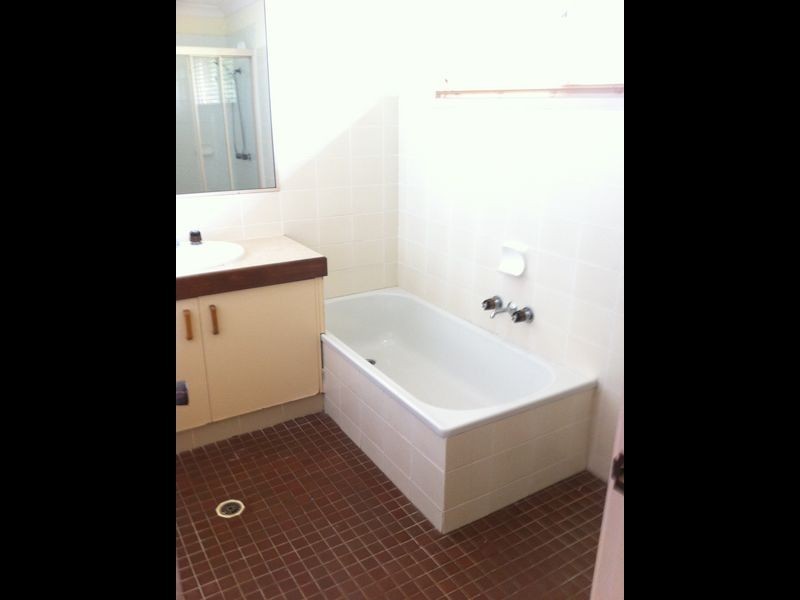 8/35A Grevillia Drive, Varsity Lakes QLD 4227