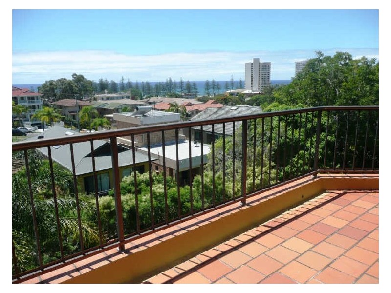 5/21 Hill Avenue, Burleigh Heads QLD 4220