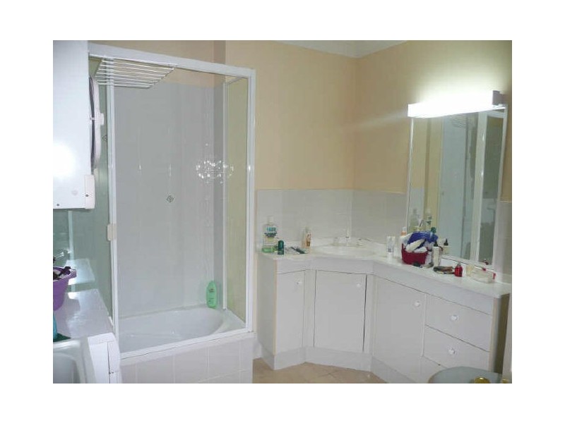 8/27 Stephens Street, Burleigh Heads QLD 4220