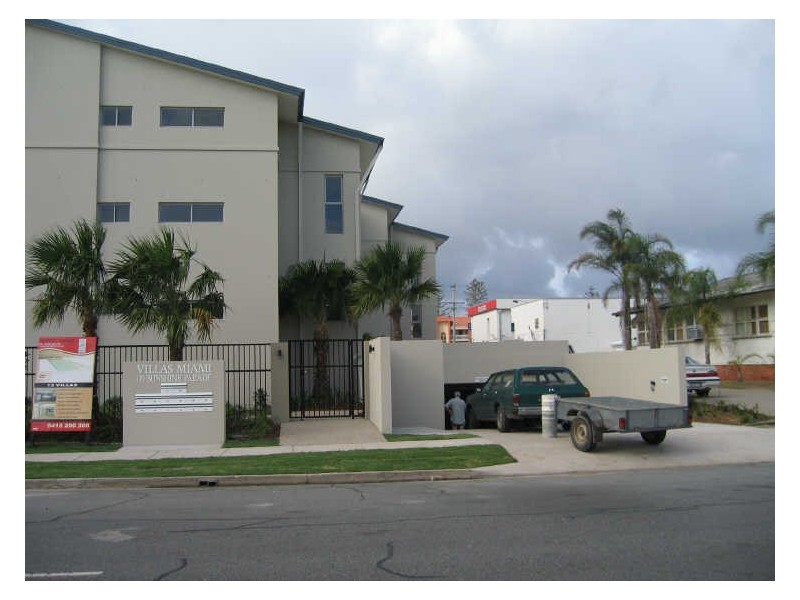 1/119 Sunshine Parade, Miami QLD 4220