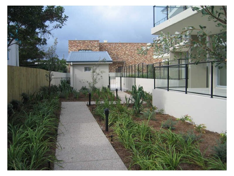 1/119 Sunshine Parade, Miami QLD 4220