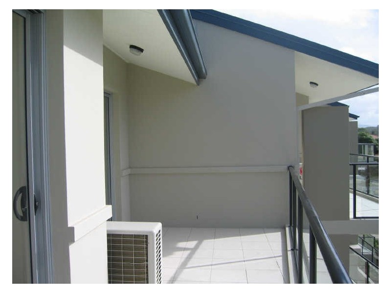 1/119 Sunshine Parade, Miami QLD 4220