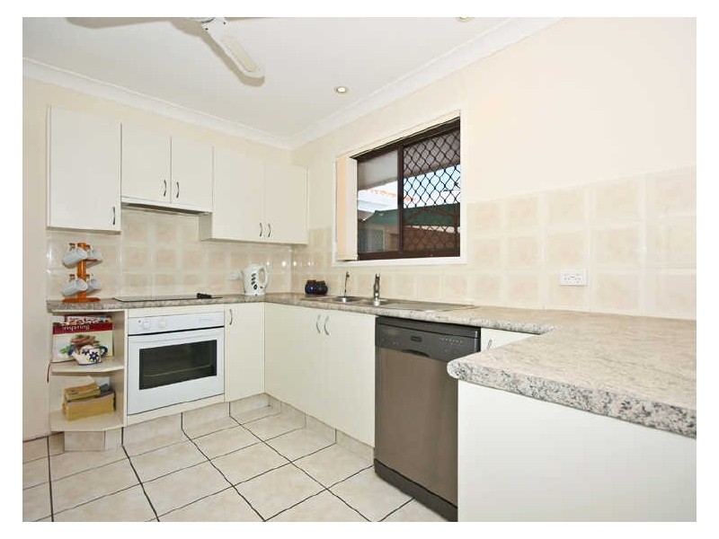 11 Spoonbill Court, Burleigh Waters QLD 4220