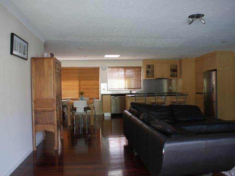 12 Egret Street, Burleigh Heads QLD 4220
