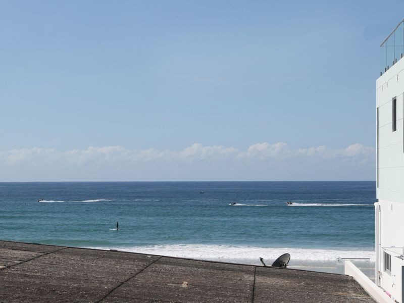 2/1211 Gold Coast Hwy, Palm Beach QLD 4221