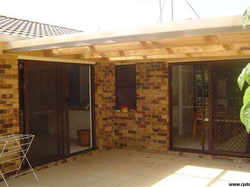 29 Montezumas Drive, Burleigh Waters QLD 4220