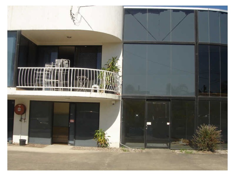 1/18 Hutchinson Street, Burleigh Heads QLD 4220