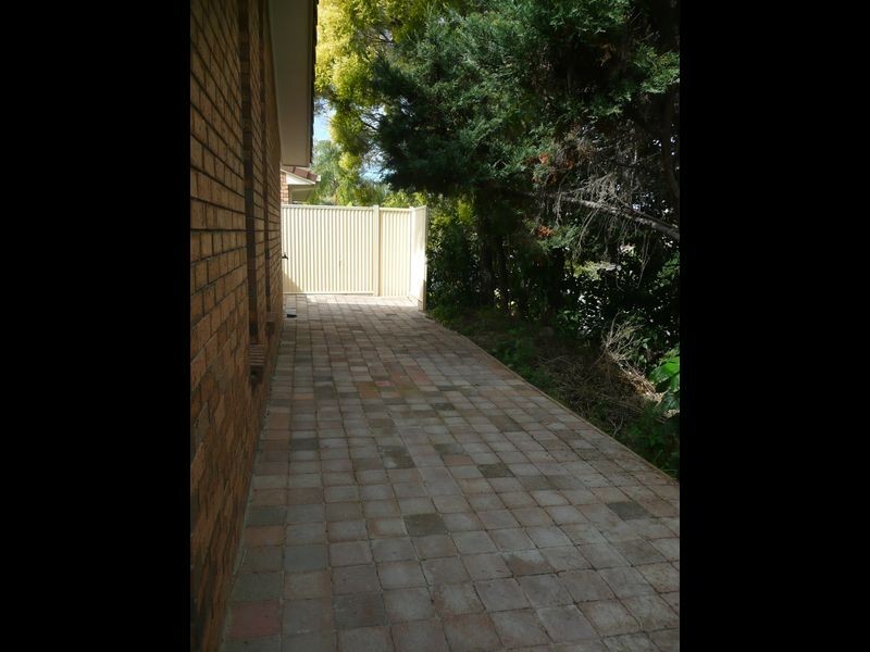 6 Rangeview Court, Burleigh Waters QLD 4220