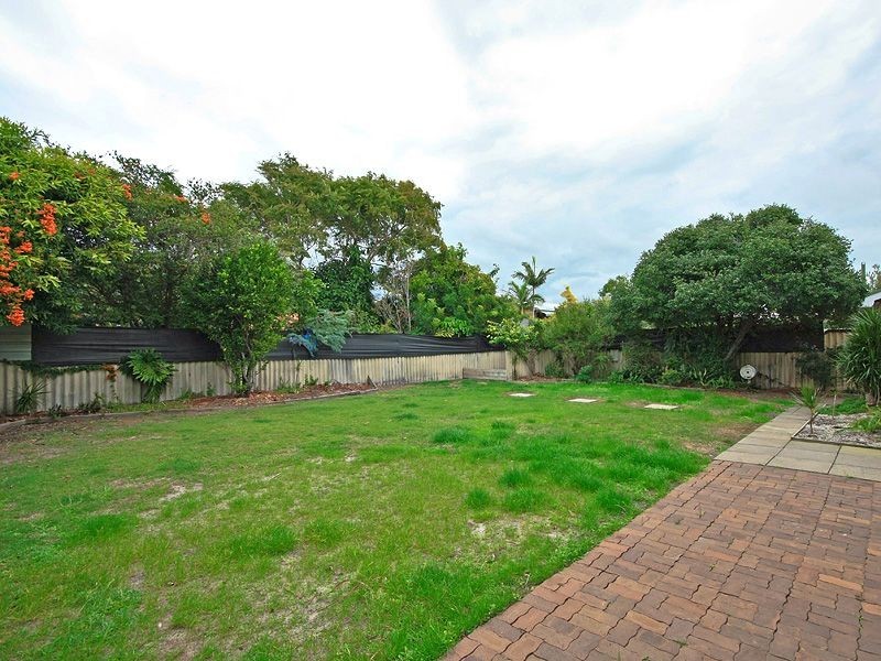 66 Mountainview Avenue, Burleigh Waters QLD 4220