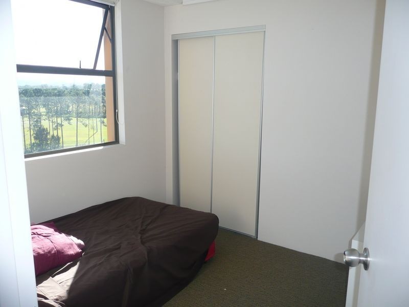 621/25 Lake Orr Drive, Varsity Lakes QLD 4227