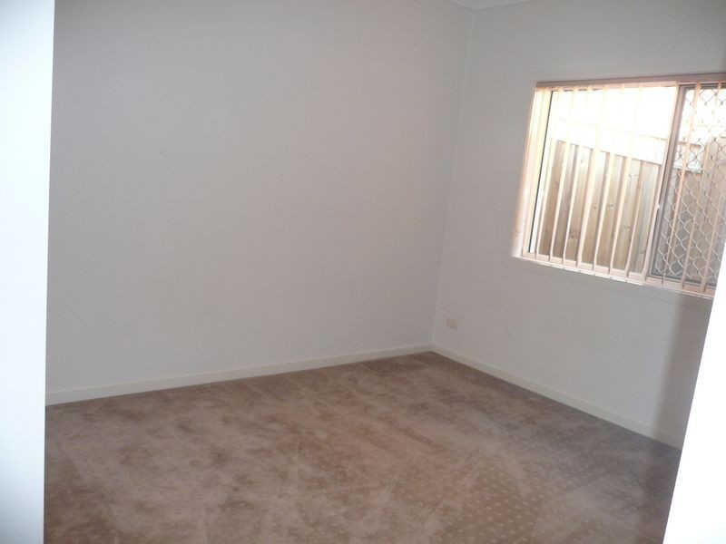 2/35 Meridien Avenue, Varsity Lakes QLD 4227