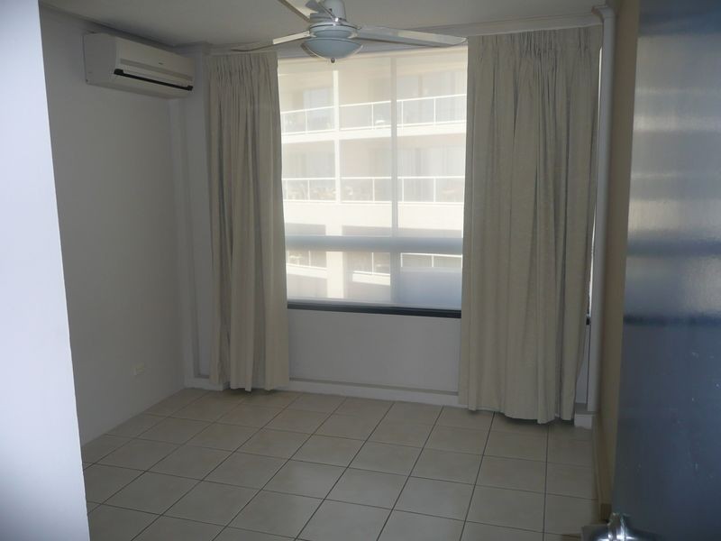 4c/114 Marine Parade, Southport QLD 4215
