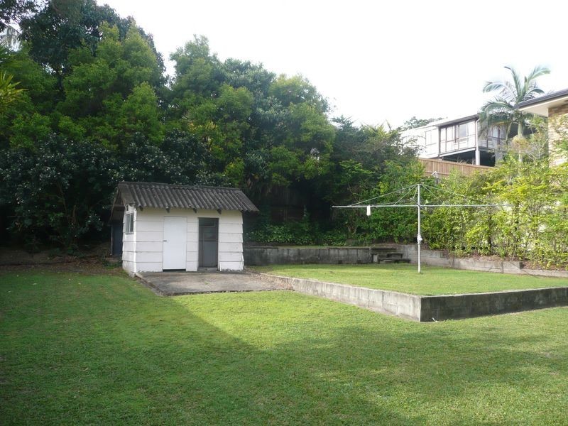 99 Tabilban Street, Burleigh Heads QLD 4220