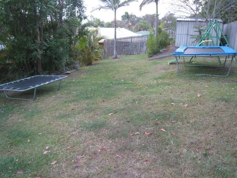 27 Barrine Drive, Worongary QLD 4213