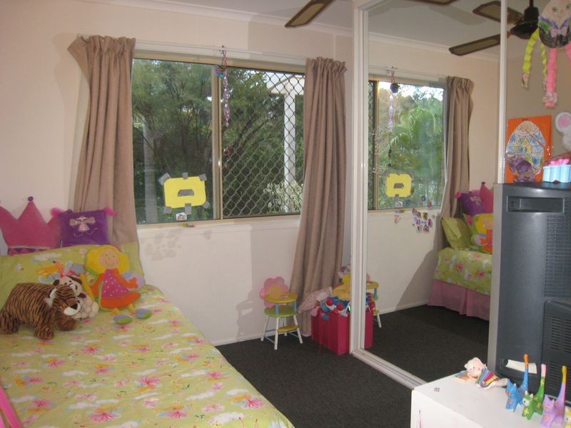 27 Barrine Drive, Worongary QLD 4213