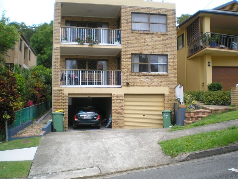 1/36 Ewart Street, Burleigh Heads QLD 4220