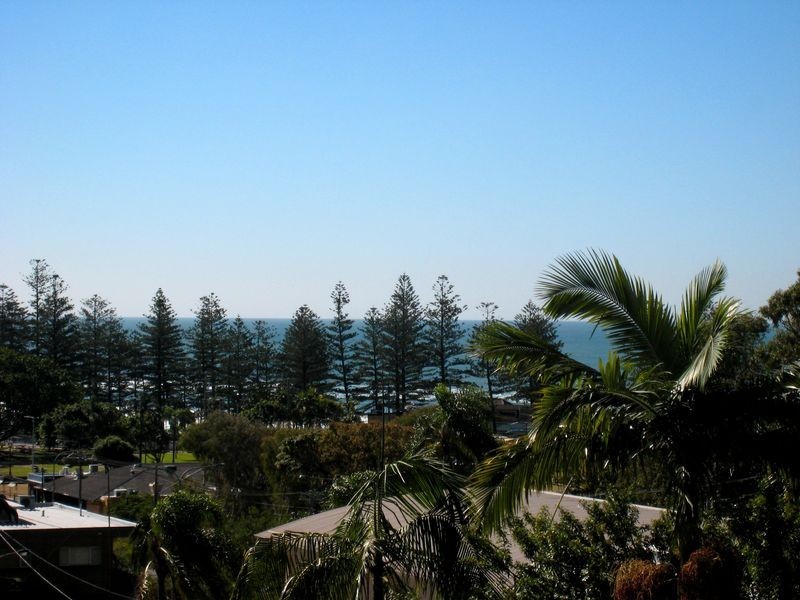 7/5 Hill Ave, Burleigh Heads QLD 4220