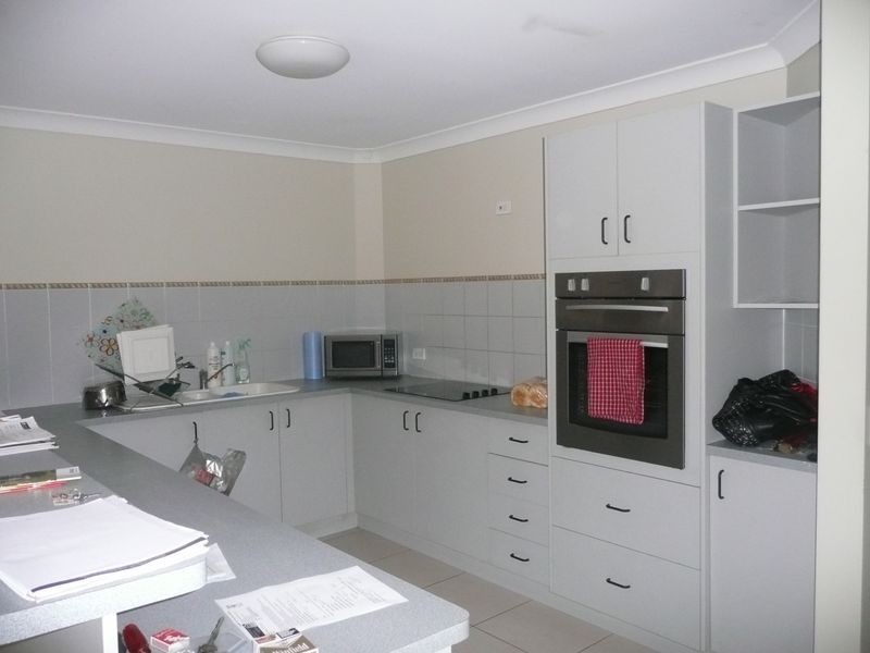 6/255 Christine Ave, Burleigh Waters QLD 4220