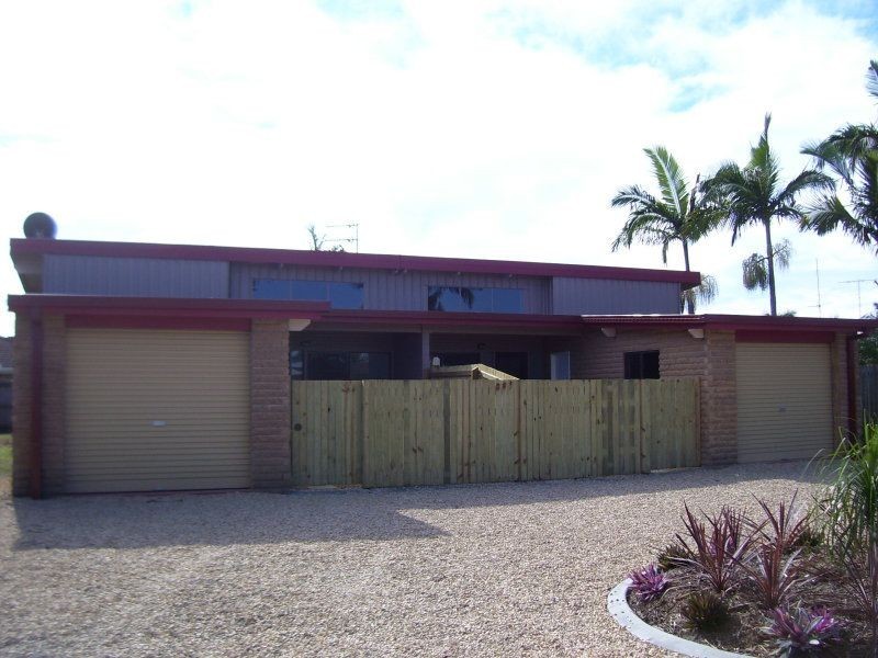 1/16 Crimson Crt, Miami QLD 4220