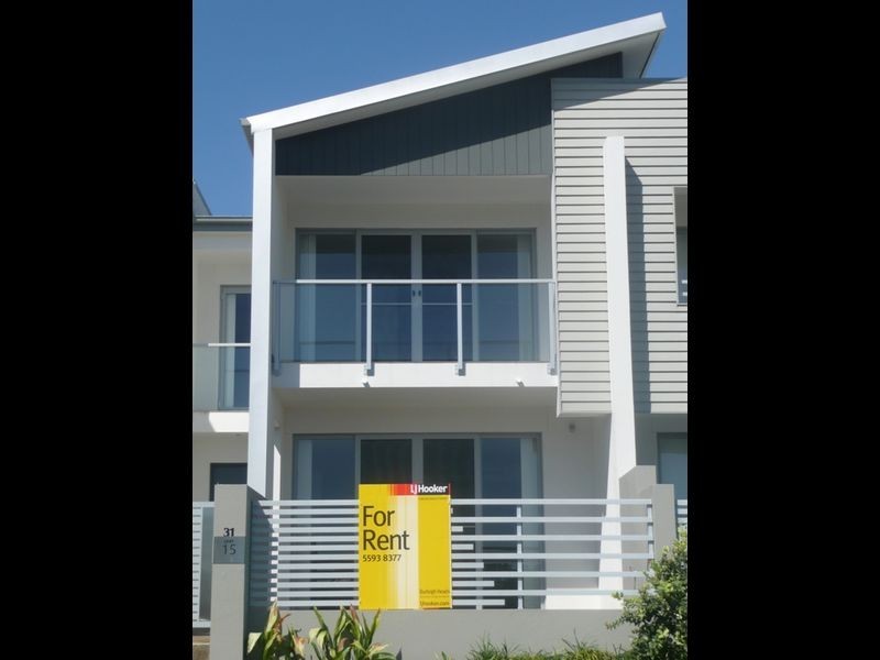 15-31 Port Peyra, Varsity Lakes QLD 4227