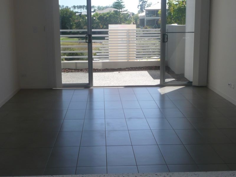 15-31 Port Peyra, Varsity Lakes QLD 4227